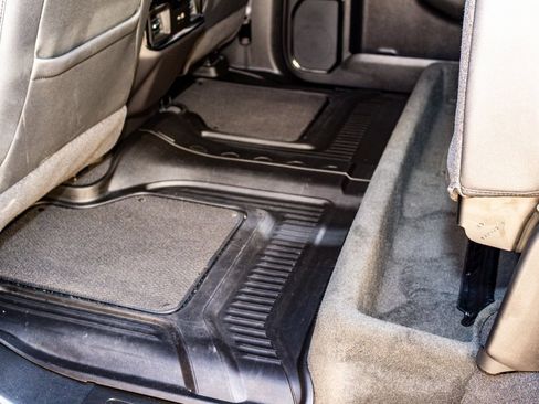 Used 2024 GMC Sierra 1500 AT4 w/ Technology Package image 28