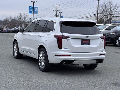 Used 2023 Cadillac XT6 Premium Luxury w/ Platinum Package image 6