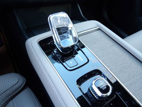 New 2026 Volvo XC90 T8 Ultra AWD/4WD image 21