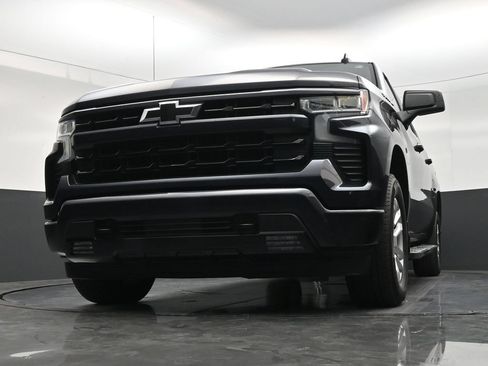 Used 2024 Chevrolet Silverado 1500 RST RWD image 27