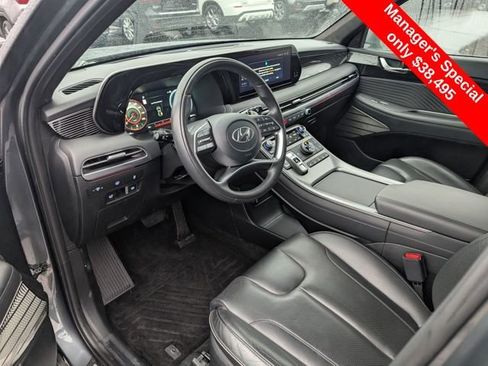 Used 2024 Hyundai Palisade Calligraphy image 12