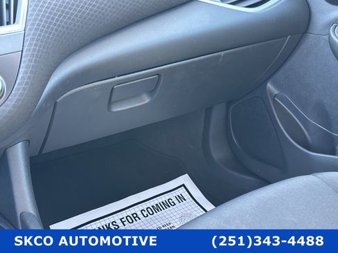 Used 2024 Chevrolet Malibu LT image 24