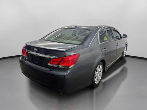 Used 2011 Toyota Avalon image 10