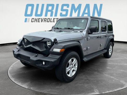 Used 2021 Jeep Wrangler Unlimited Sport AWD/4WD image 2