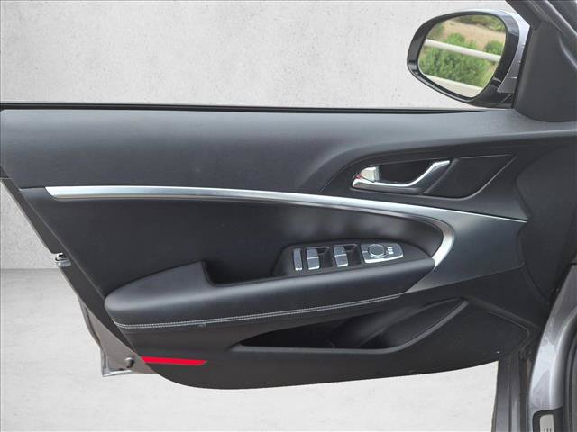 Used 2026 Genesis G70 2.5T RWD image 10