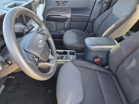 Used 2024 Ford Maverick XL image 9