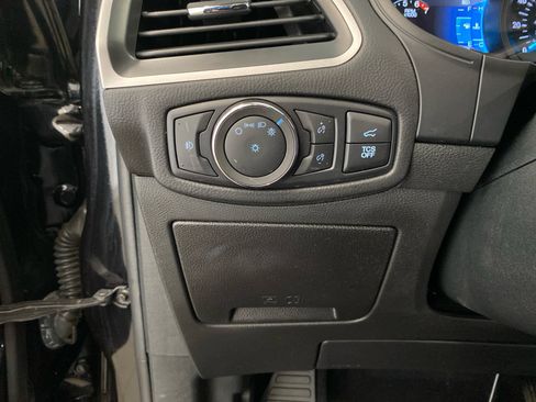 Used 2022 Ford Edge SEL w/ Convenience Package AWD/4WD image 18