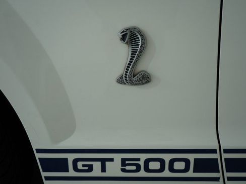 Used 2008 Ford Mustang Shelby GT500 RWD image 37