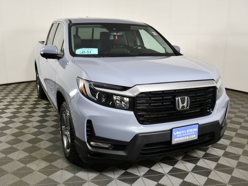 Certified 2023 Honda Ridgeline RTL-E image 3