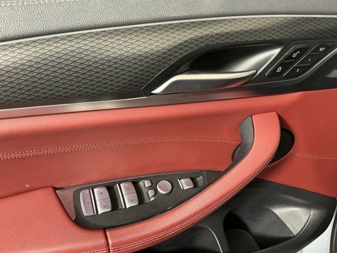 Used 2023 BMW X4 M40i w/ Premium Package image 19