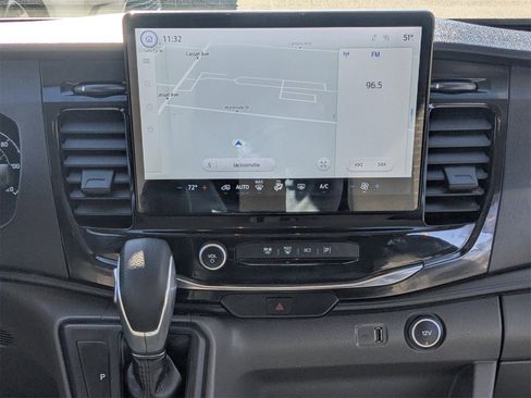 Used 2023 Ford Transit 350 XLT image 18