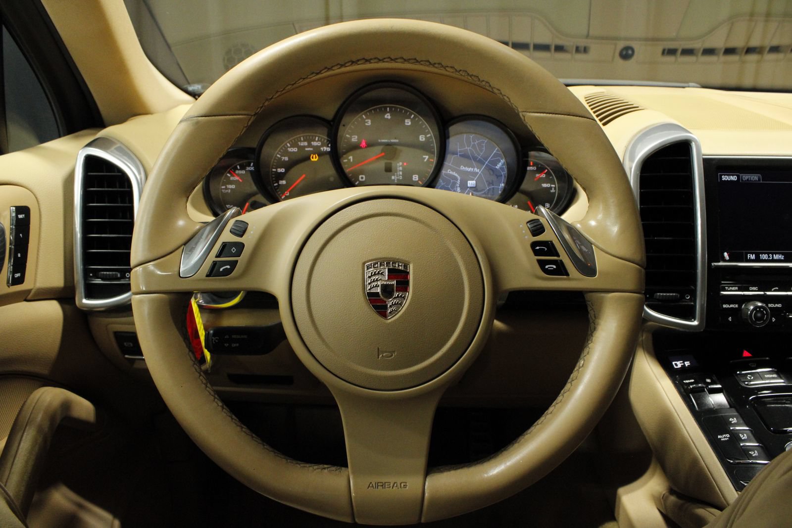 Used 2011 Porsche Cayenne S AWD/4WD image 24