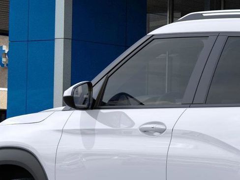 New 2026 Chevrolet TrailBlazer LT w/ Convenience Package image 38