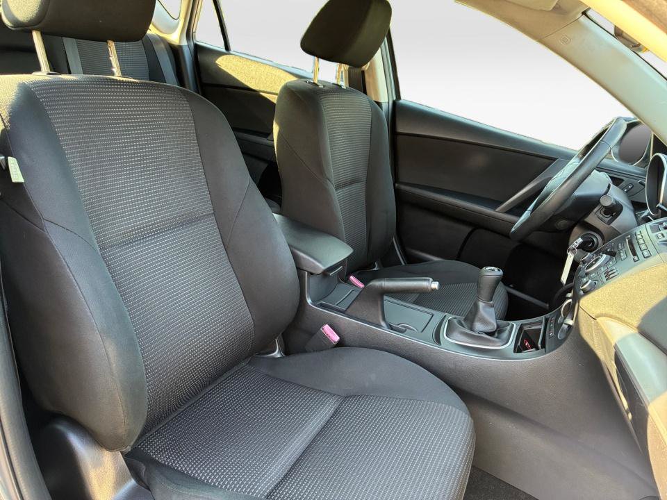 Used 2012 MAZDA MAZDA3 i Touring FWD image 27