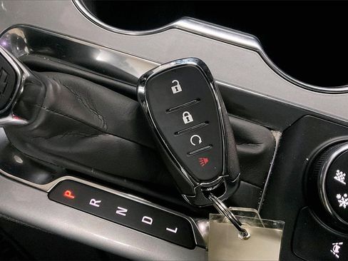 Used 2024 Chevrolet Blazer LT image 34