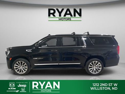 Used 2021 GMC Yukon XL Denali AWD/4WD image 6