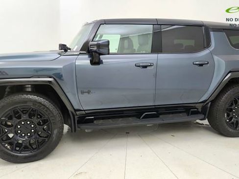 Used 2025 GMC Hummer EV 3X w/ LPO, Illumination Package AWD/4WD image 3