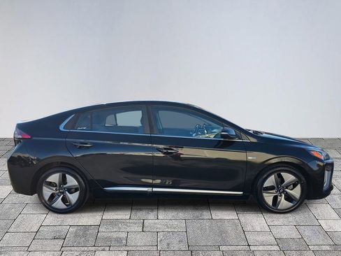 Used 2020 Hyundai Ioniq SEL image 8