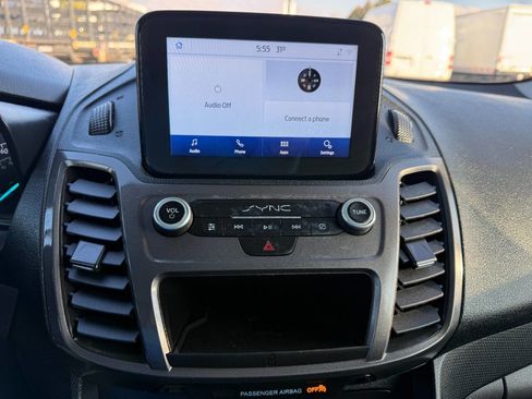 Used 2021 Ford Transit Connect XLT image 34