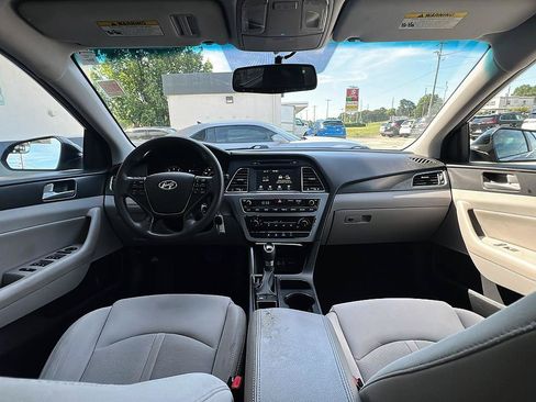 Used 2017 Hyundai Sonata Sport FWD image 27