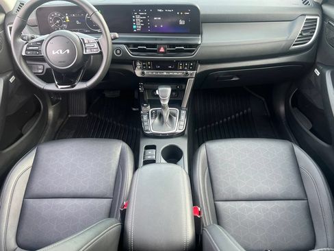 Used 2024 Kia Seltos SX w/ SX Sunroof Package AWD/4WD image 19