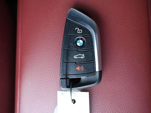 Used 2023 BMW i4 eDrive40 RWD image 20