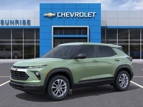 New 2026 Chevrolet TrailBlazer LS w/ LS Convenience Package FWD image 3