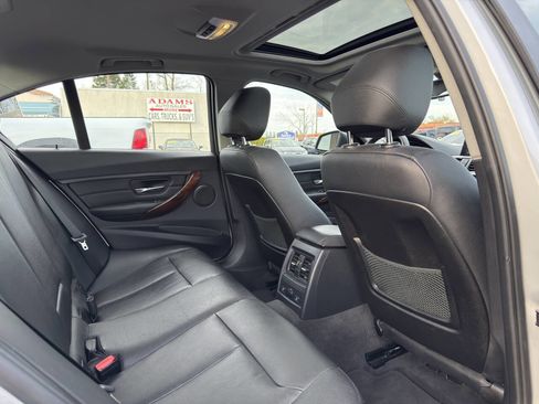 Used 2014 BMW 328i xDrive Sedan image 12