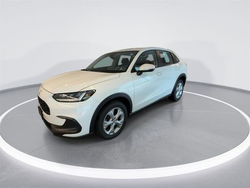 Used 2024 Honda HR-V LX image 4
