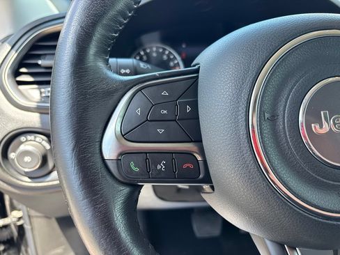 Used 2021 Jeep Renegade Limited AWD/4WD image 26