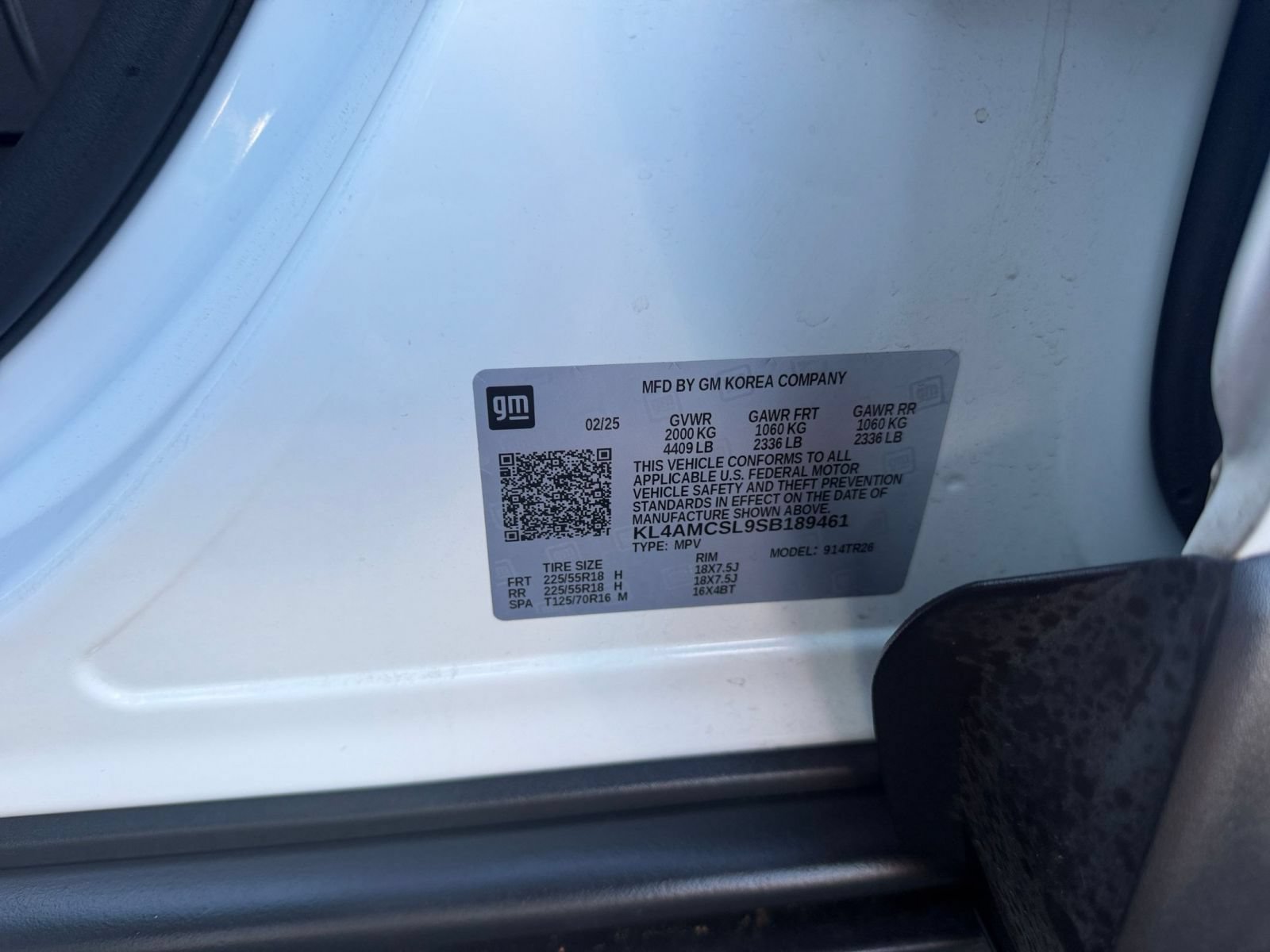 Used 2025 Buick Encore GX Preferred AWD/4WD image 27