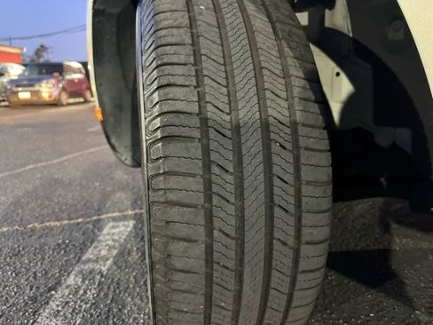 Used 2008 Lincoln MKX 2WD image 32