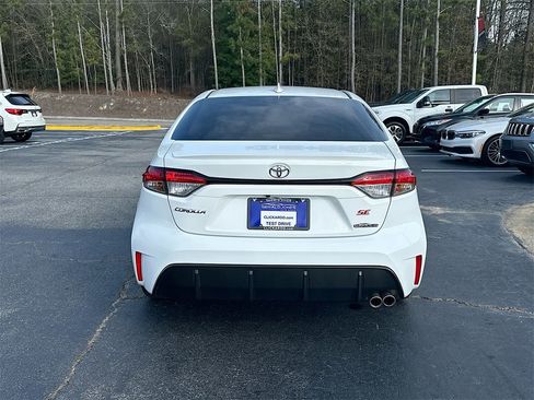 Used 2024 Toyota Corolla SE image 15