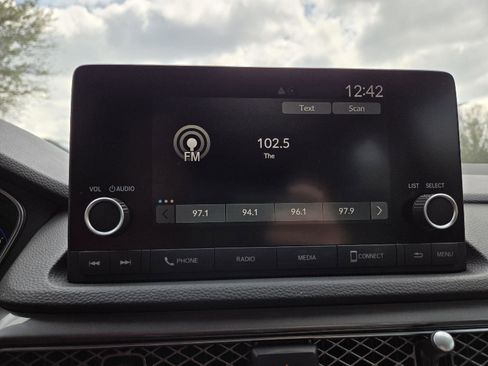 Used 2024 Acura Integra image 30