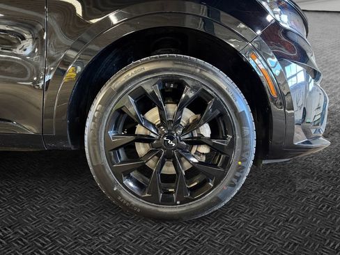 Certified 2023 Kia Sorento SX AWD/4WD image 11