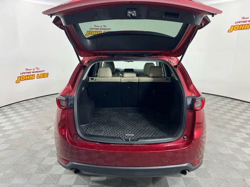 Used 2017 MAZDA CX-5 Touring image 5