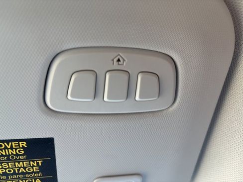 Used 2024 Ford Escape Platinum image 31