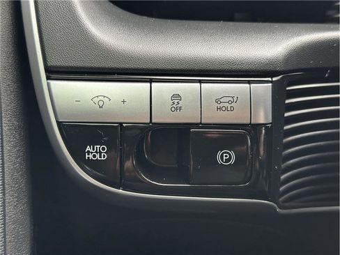 Used 2024 Hyundai Ioniq 5 SEL image 23