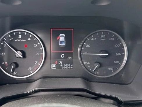 Used 2024 Subaru Legacy AWD/4WD image 7
