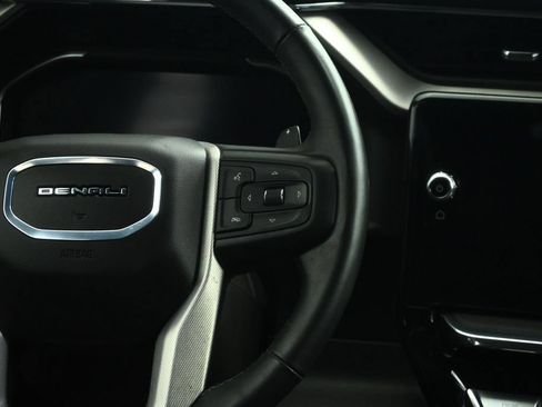 Used 2025 GMC Sierra 1500 Denali w/ Technology Package AWD/4WD image 44