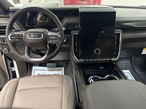 New 2026 GMC Yukon Elevation w/ LPO, Floor Liner Package RWD image 14