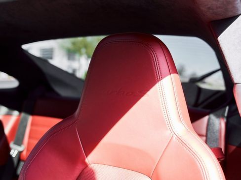 Used 2021 Porsche 911 Turbo S image 41