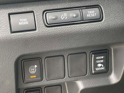 New 2026 Nissan Frontier SV w/ SV Convenience Package image 18