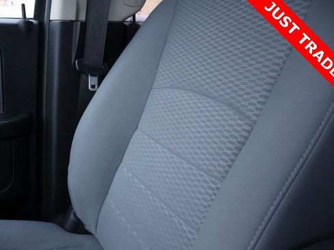 Used 2018 RAM 1500 Express image 10