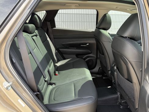 Used 2025 Hyundai Tucson SEL AWD/4WD image 7