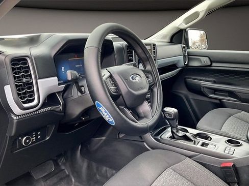 Used 2024 Ford Ranger XL image 12