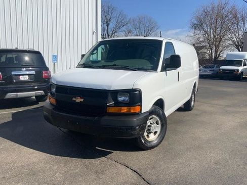 Used 2014 Chevrolet Express 2500 RWD image 1
