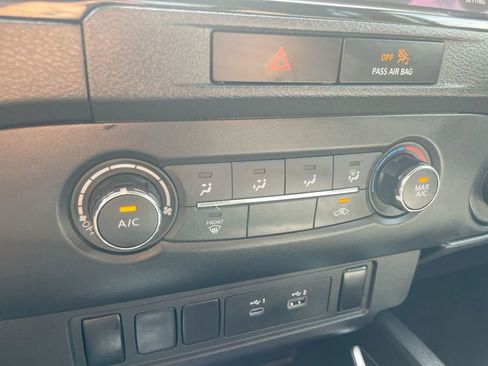 Used 2022 Nissan Frontier SV image 28