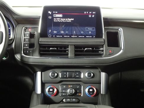 Used 2023 GMC Yukon SLE image 33