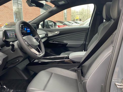 Certified 2024 Volkswagen ID.4 S image 11